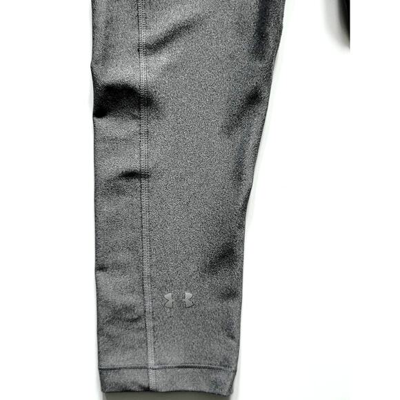EUC Under Armour HeatGear Hi-Rise Capri Leggings - Small - Picture 5 of 8